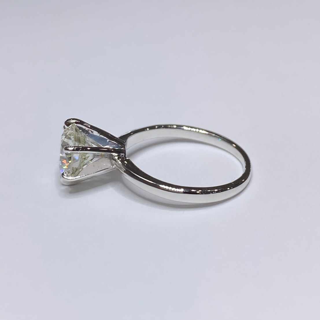 2ct Round Cut 6-Prong Solitaire