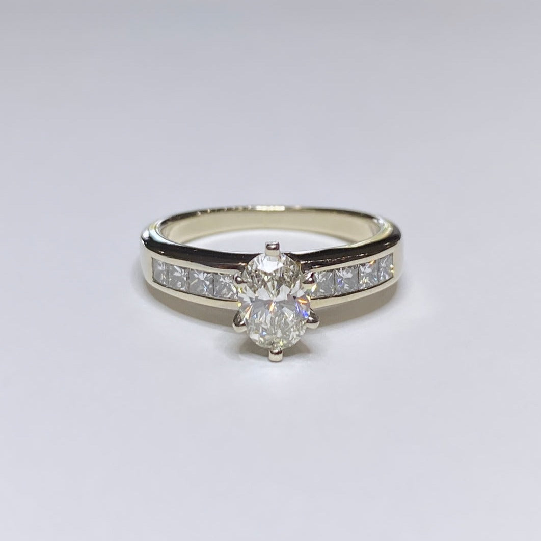 1ctw Oval & Princess Cut Diamond Ring 14k