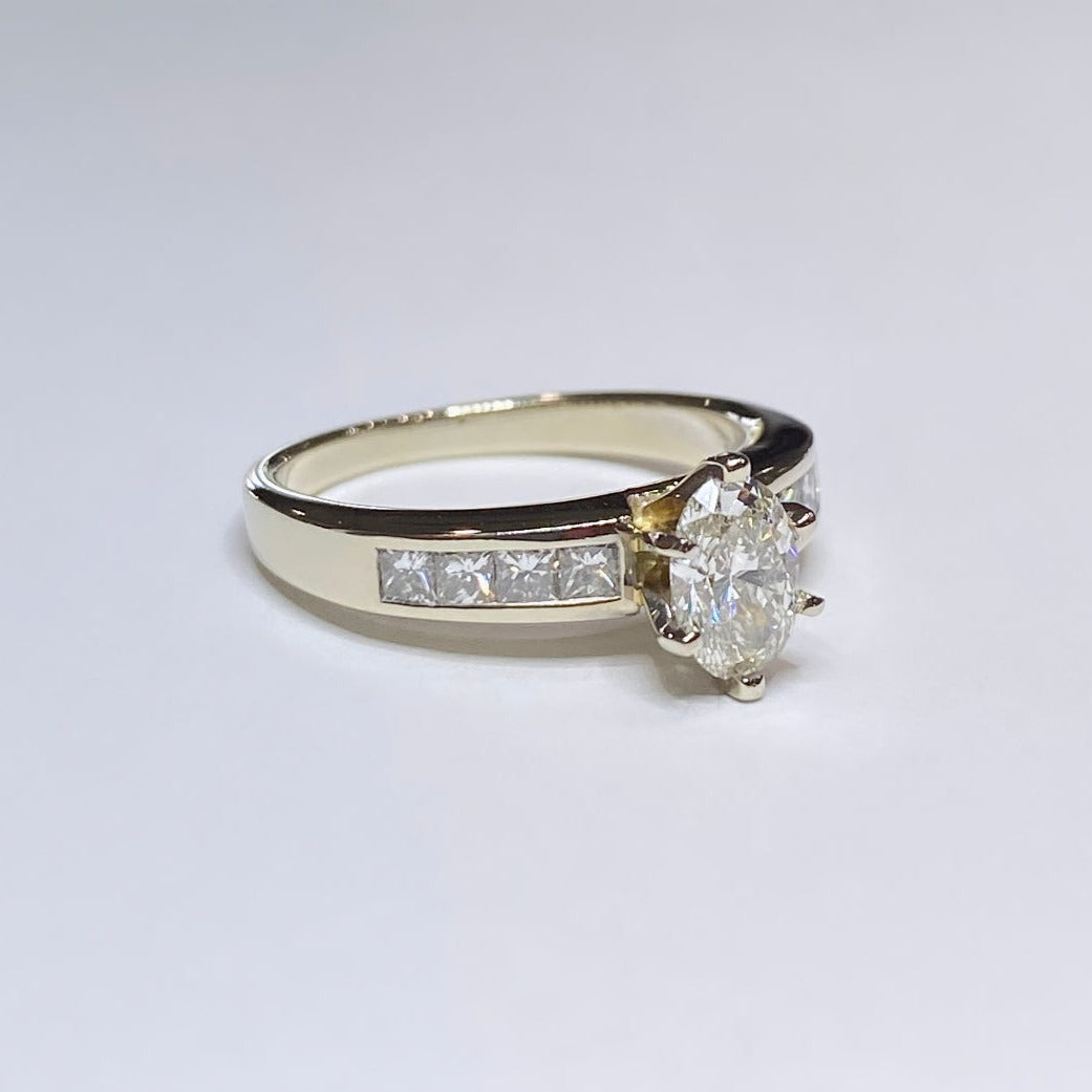 1ctw Oval & Princess Cut Diamond Ring 14k