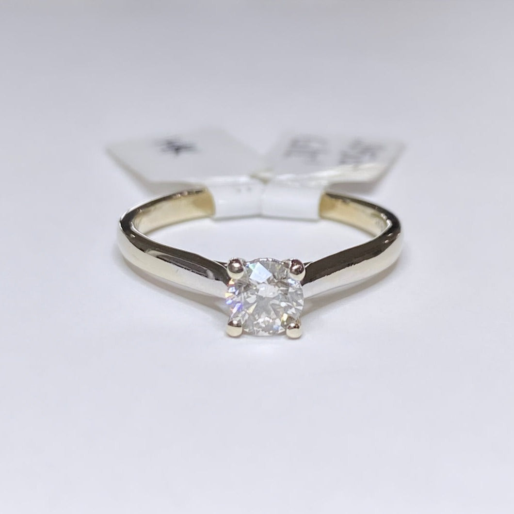 0.85ct Round Cut Solitaire IGI Certified