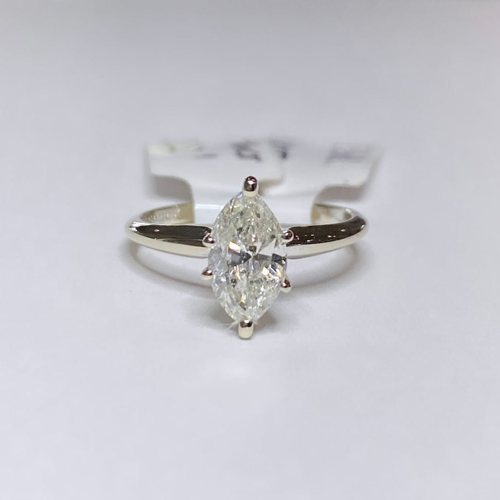 0.96ct Marquise Solitaire 14k