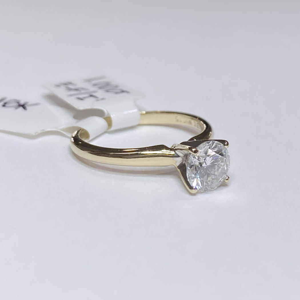 1.00ct Round Cut Diamond Solitaire 18k IGI