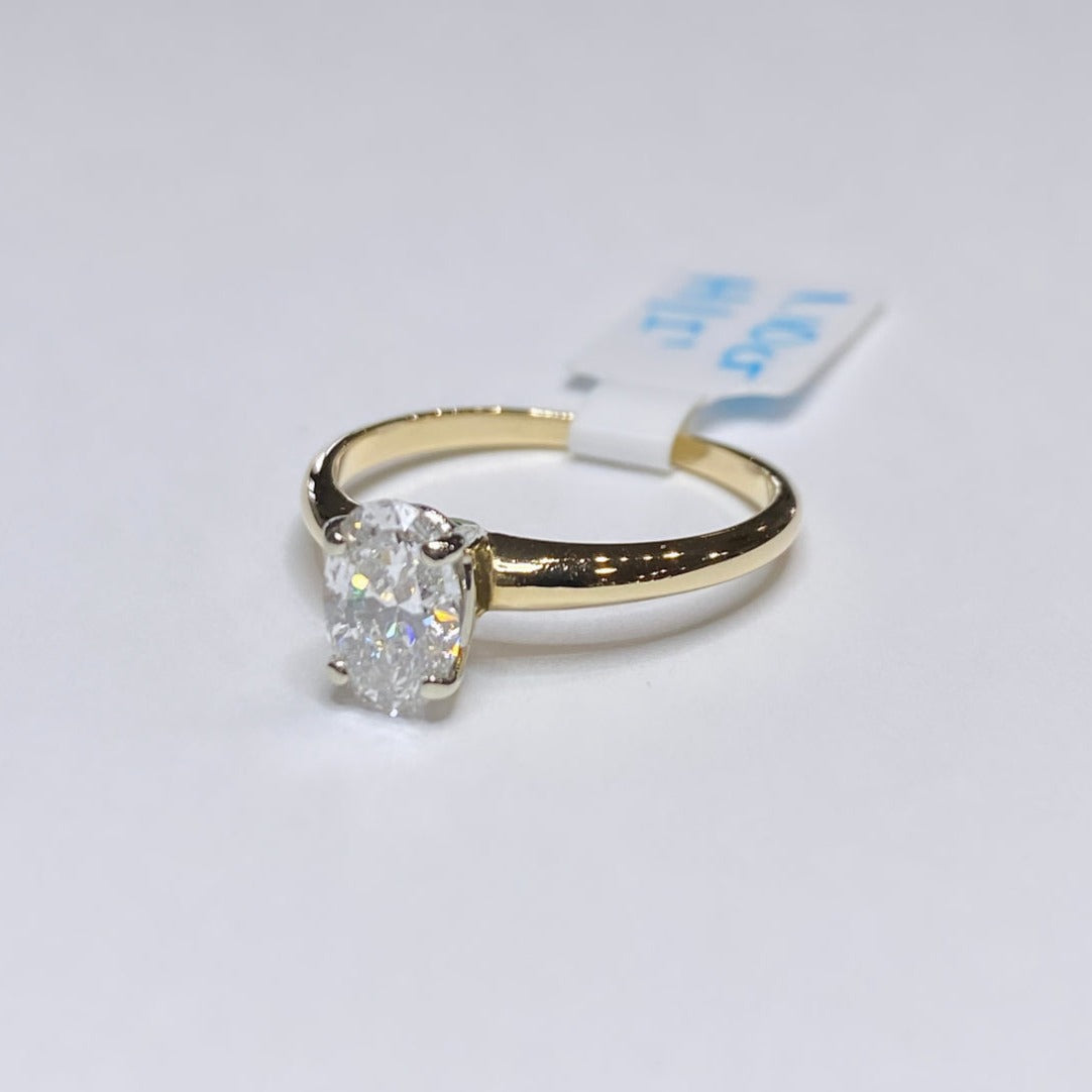 1.10ct Oval Diamond Solitaire Ring 14k