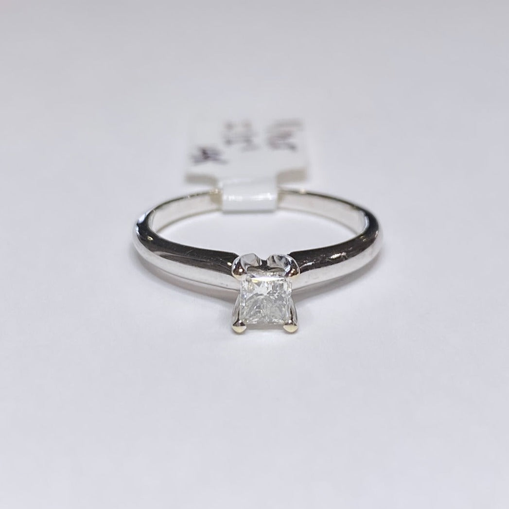 1/3ct Princess Cut Classic Solitaire Ring 14k