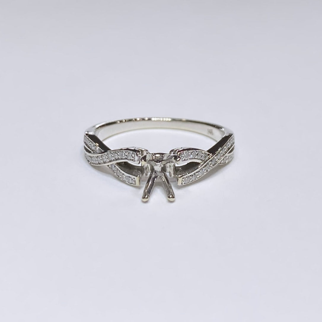 14k Semi-mounted Diamond Crossover Ring