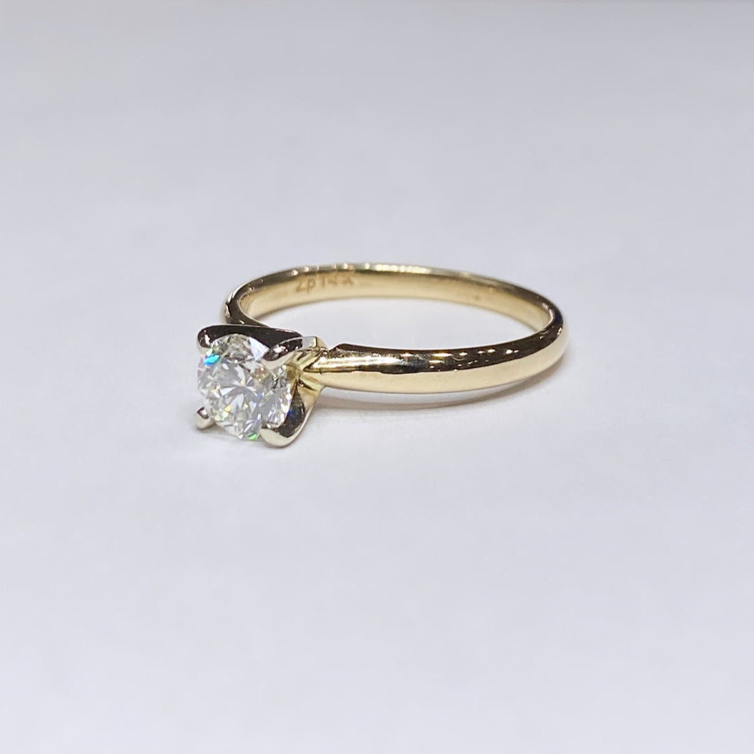 0.72ct Round Diamond Solitaire Ring 14k