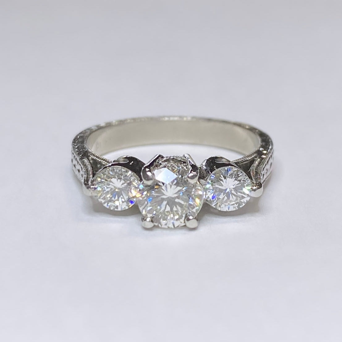 1 1/10ctw Round Three Stone Platinum Ring