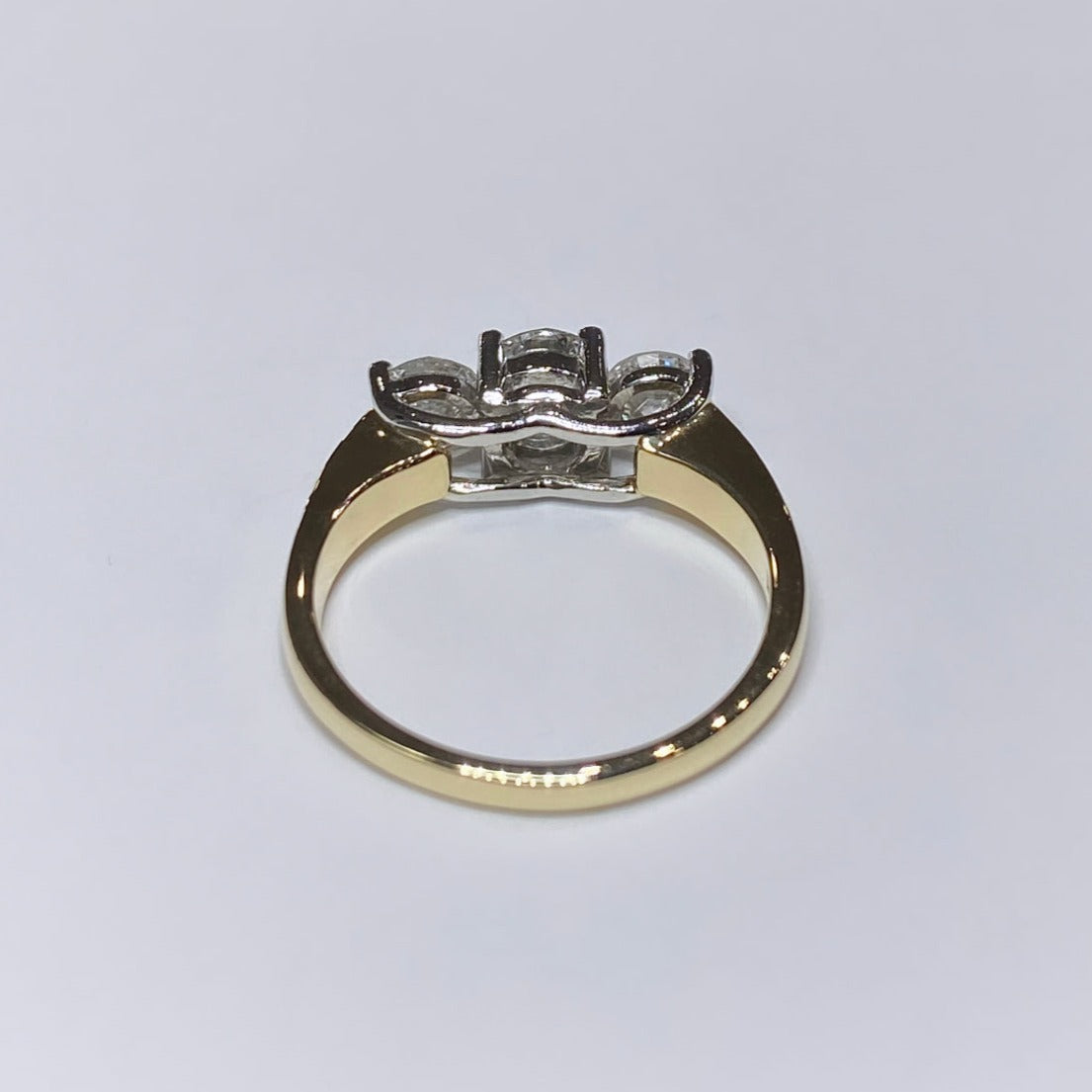 14k Round Three Stone Ring 1.60tcw