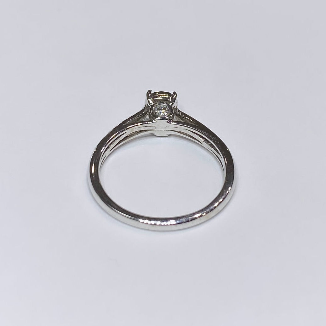 14k Round Diamond Solitaire 1/3ctw