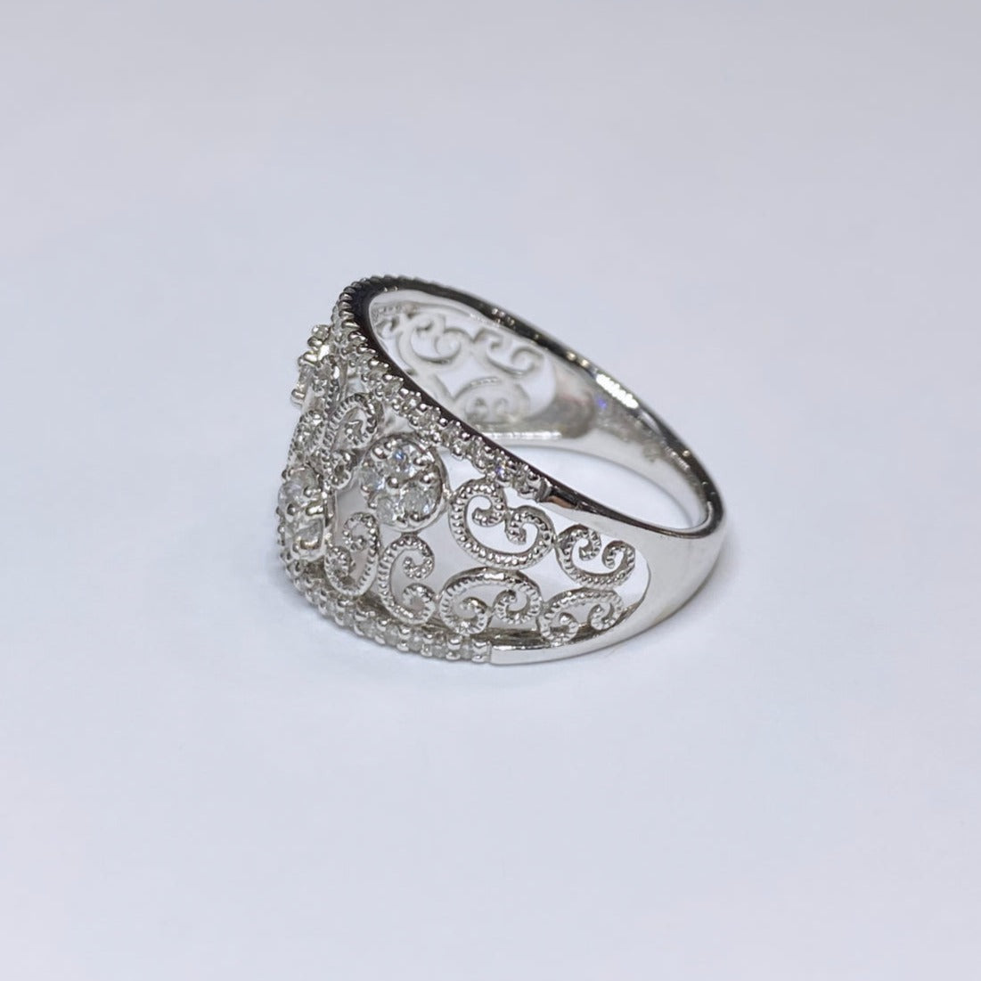 14k Diamond Filagree Band 1/2ctw