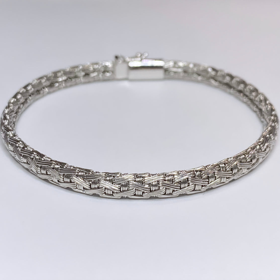 18k Unisex Woven Bracelet