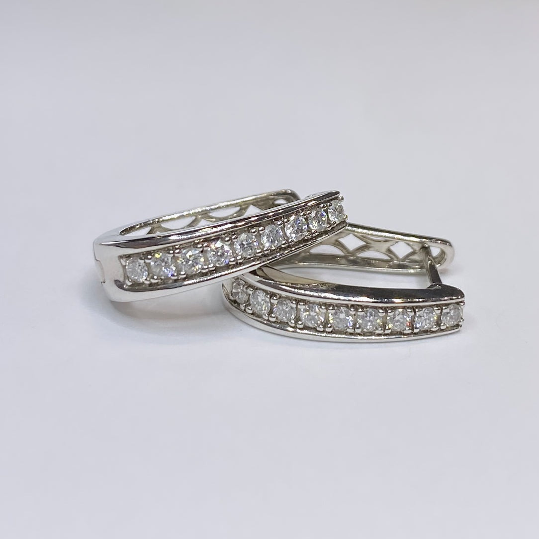 10k Oval Hoop Diamond Earrings