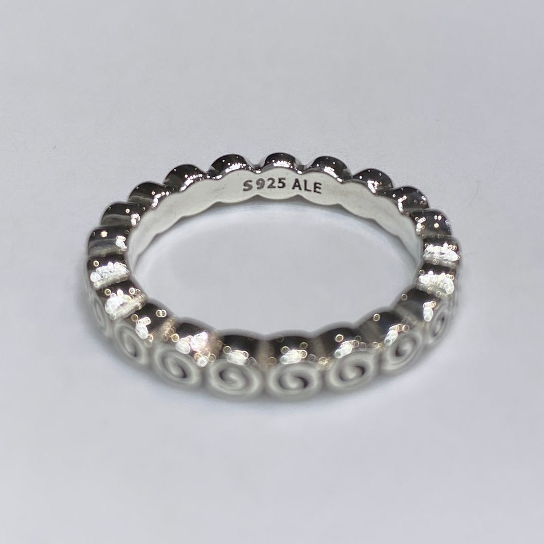 Pandora 925 & Pearl Ring