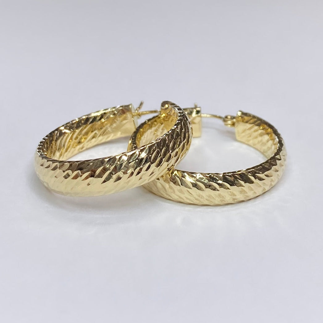 10k Medium Hoop Earrings