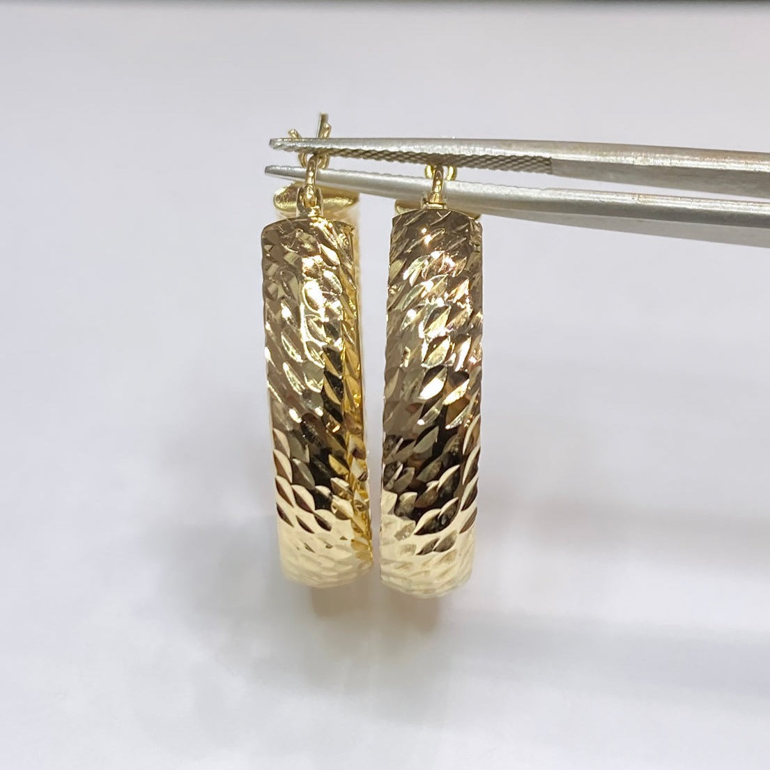 10k Medium Hoop Earrings