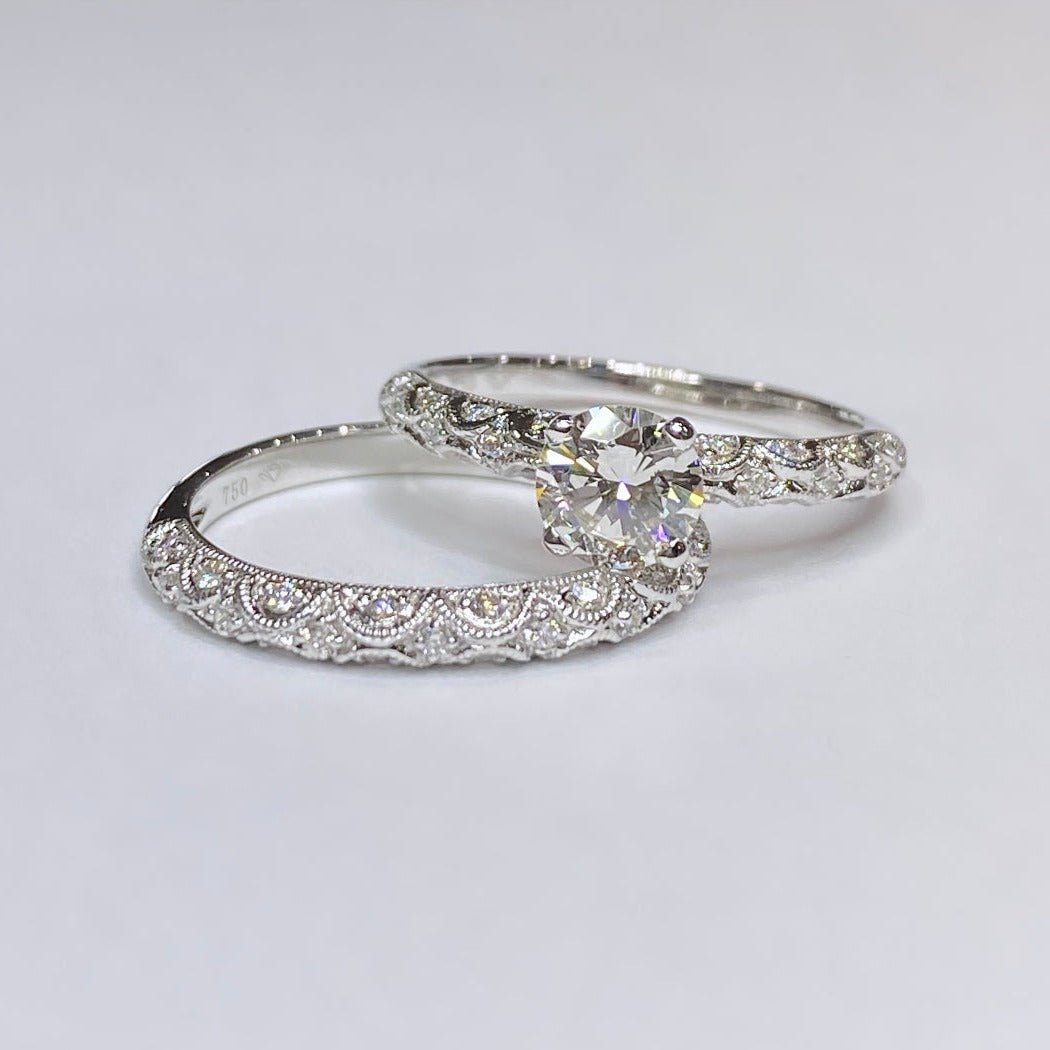 18k Round Brilliant Milgrain Dome Bridal Set