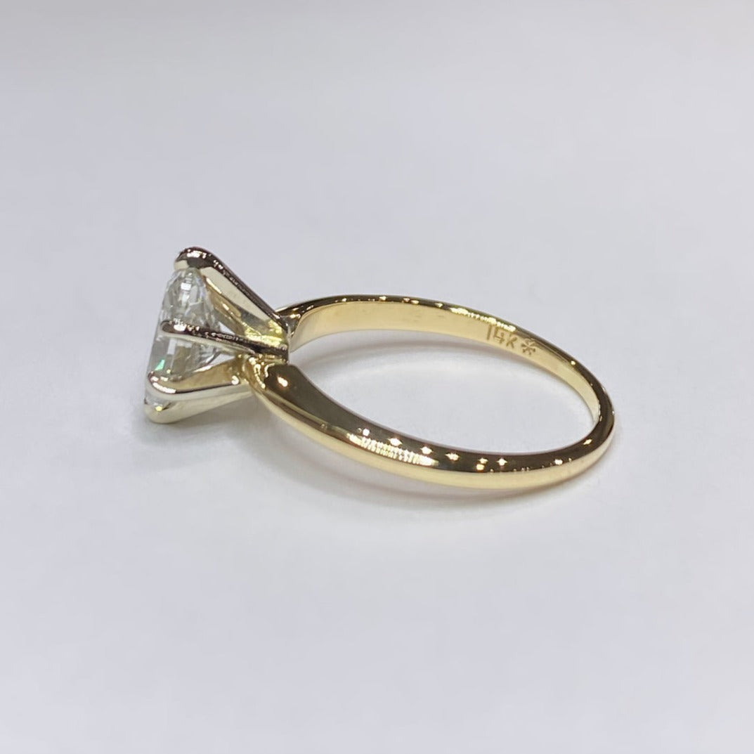 1ct Oval Shape Diamond Solitaire