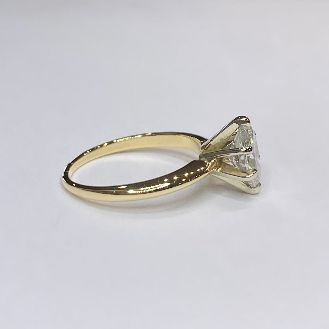 1ct Oval Shape Diamond Solitaire