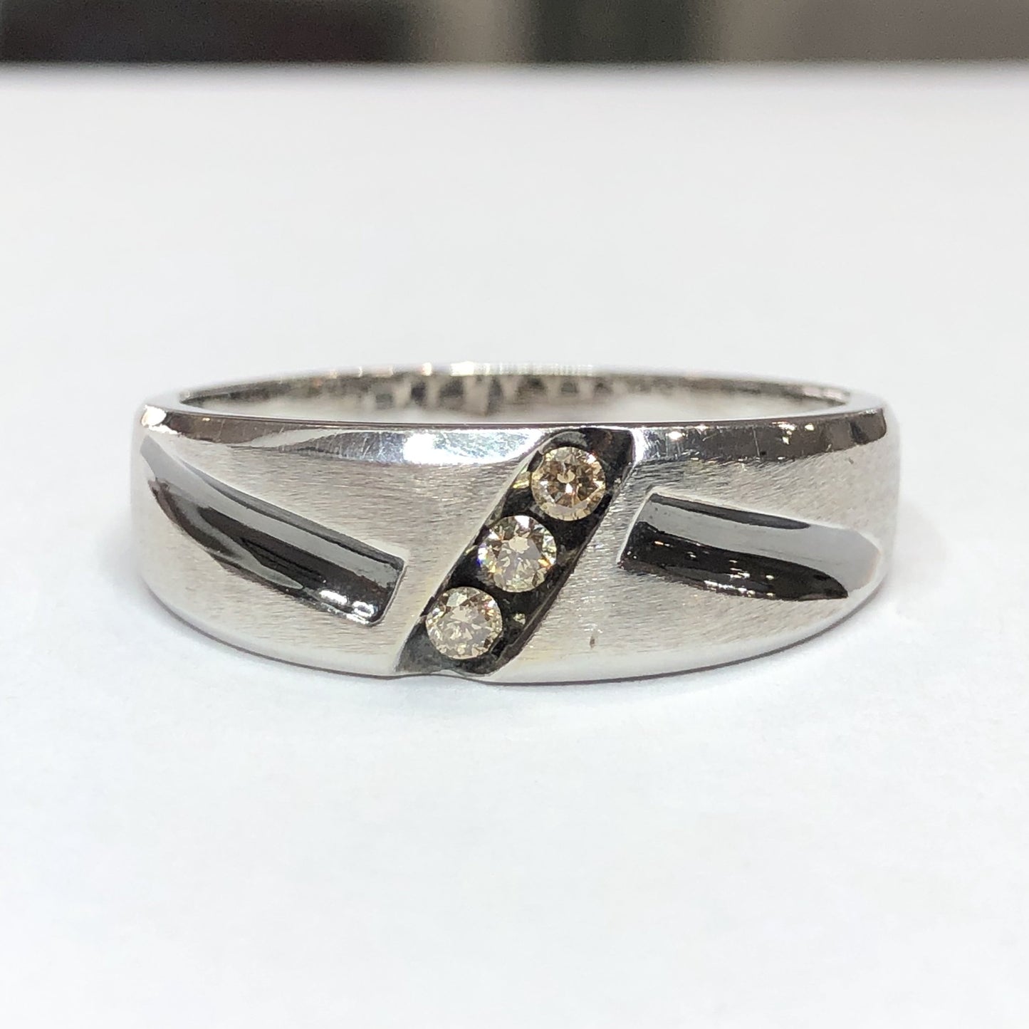 Gents Chocolate Diamond Band