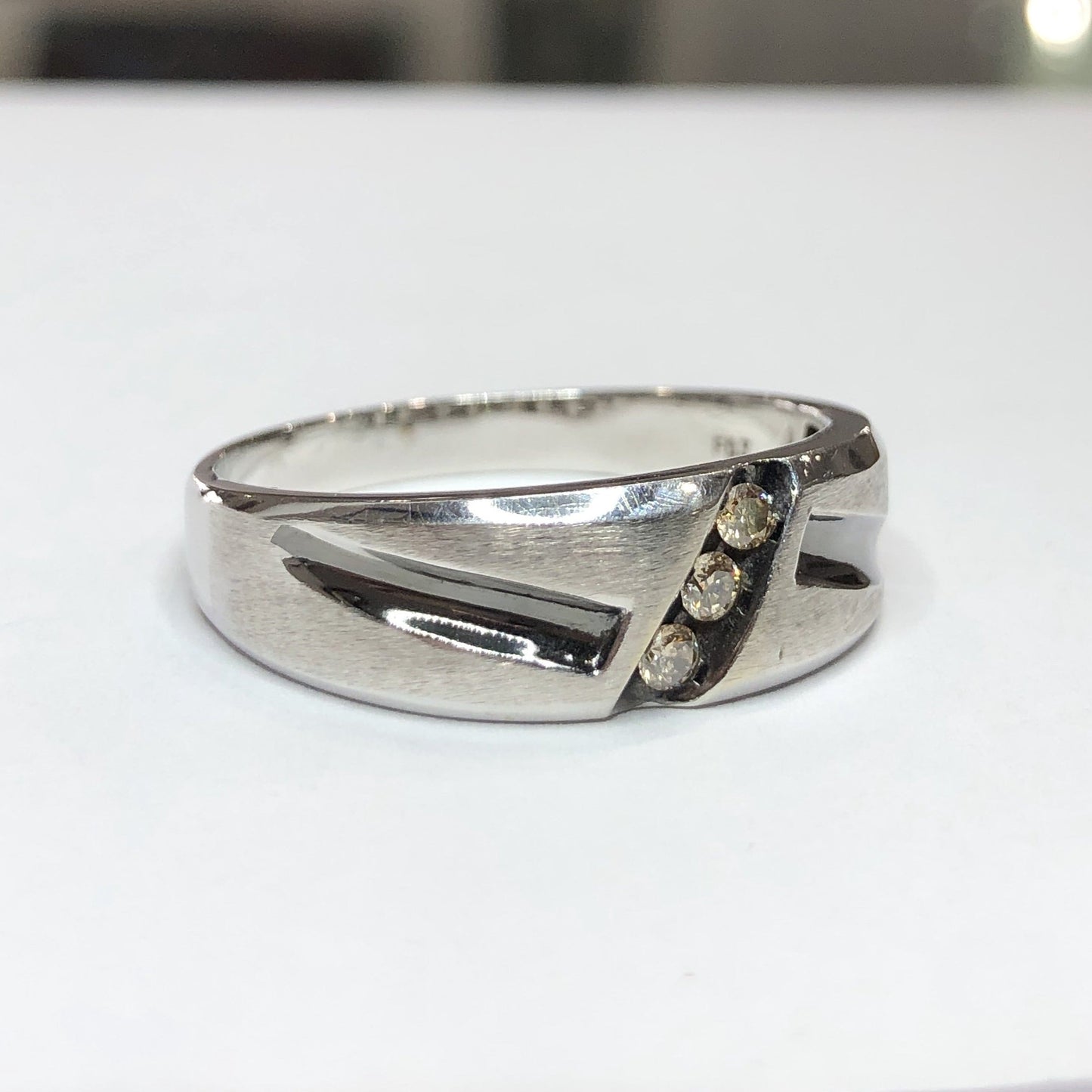 Gents Chocolate Diamond Band