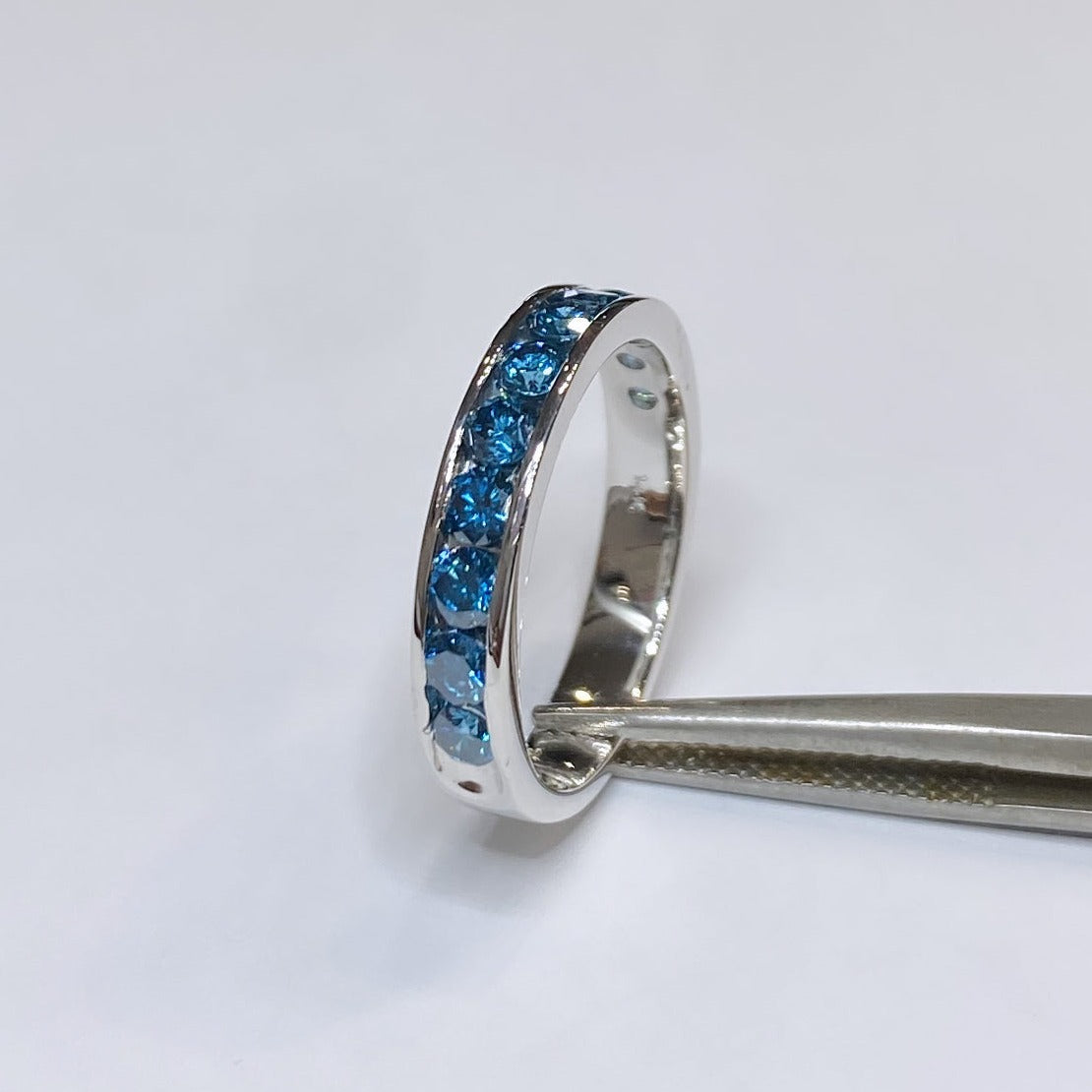 14k Blue Diamond Channel-Set Band 1ctw