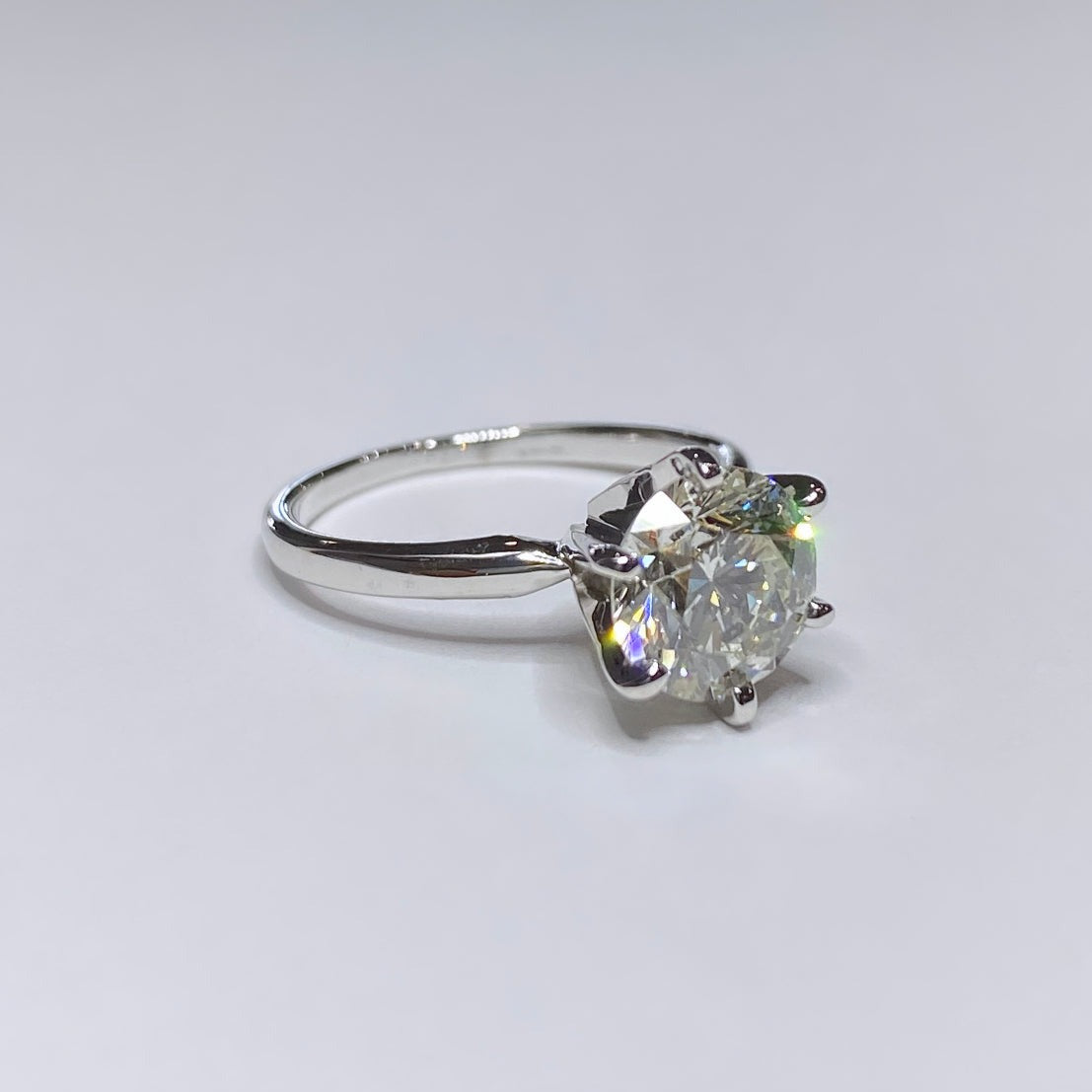 2ct Round Cut 6-Prong Solitaire