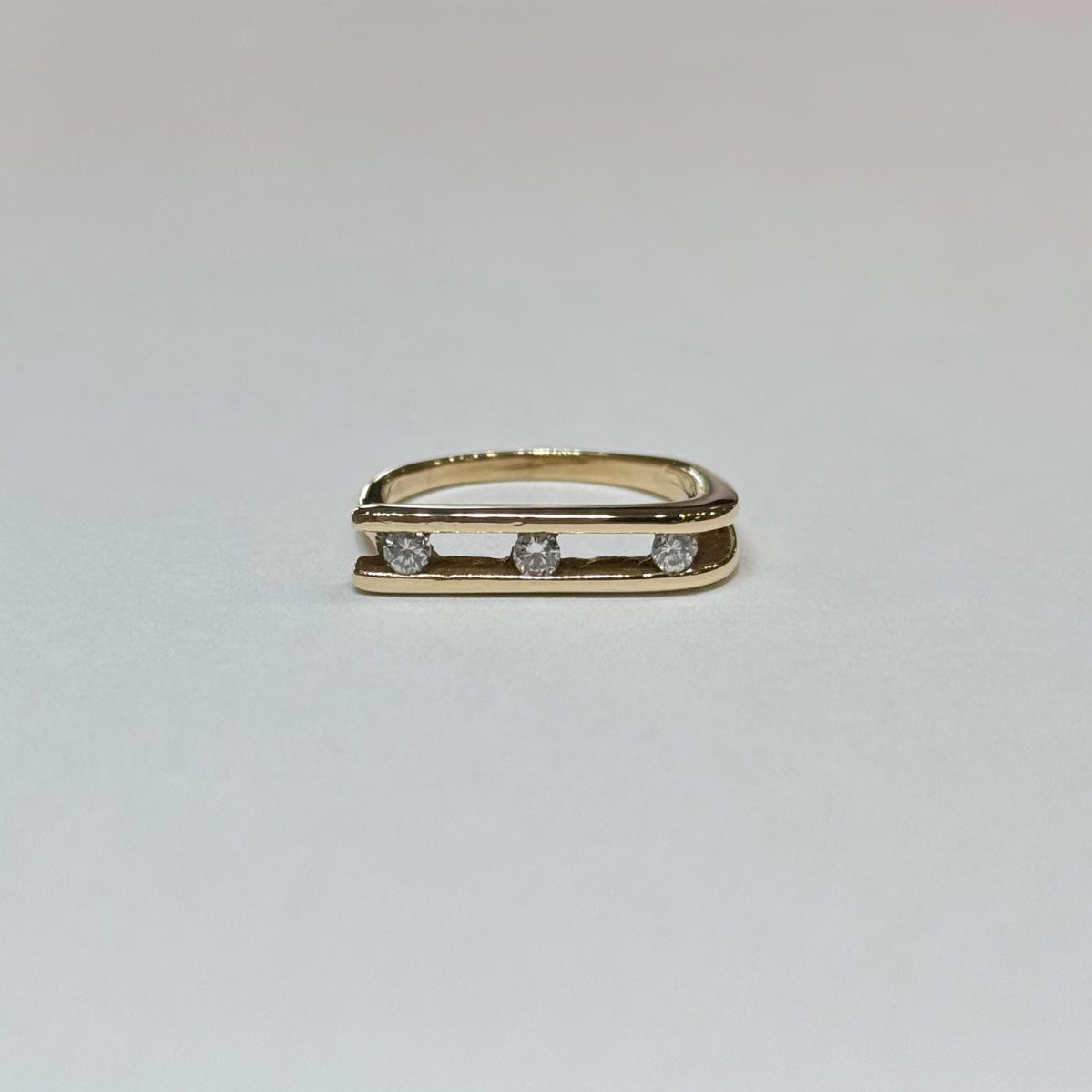 14k Three-stone Diamond Band Ring 1/7ctw