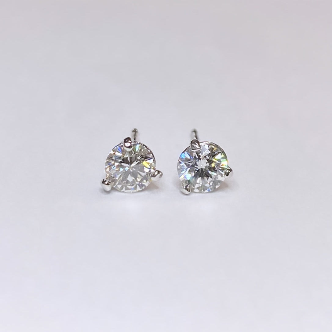 14k Round Brilliant Diamond Studs Earrings 7/8ctw