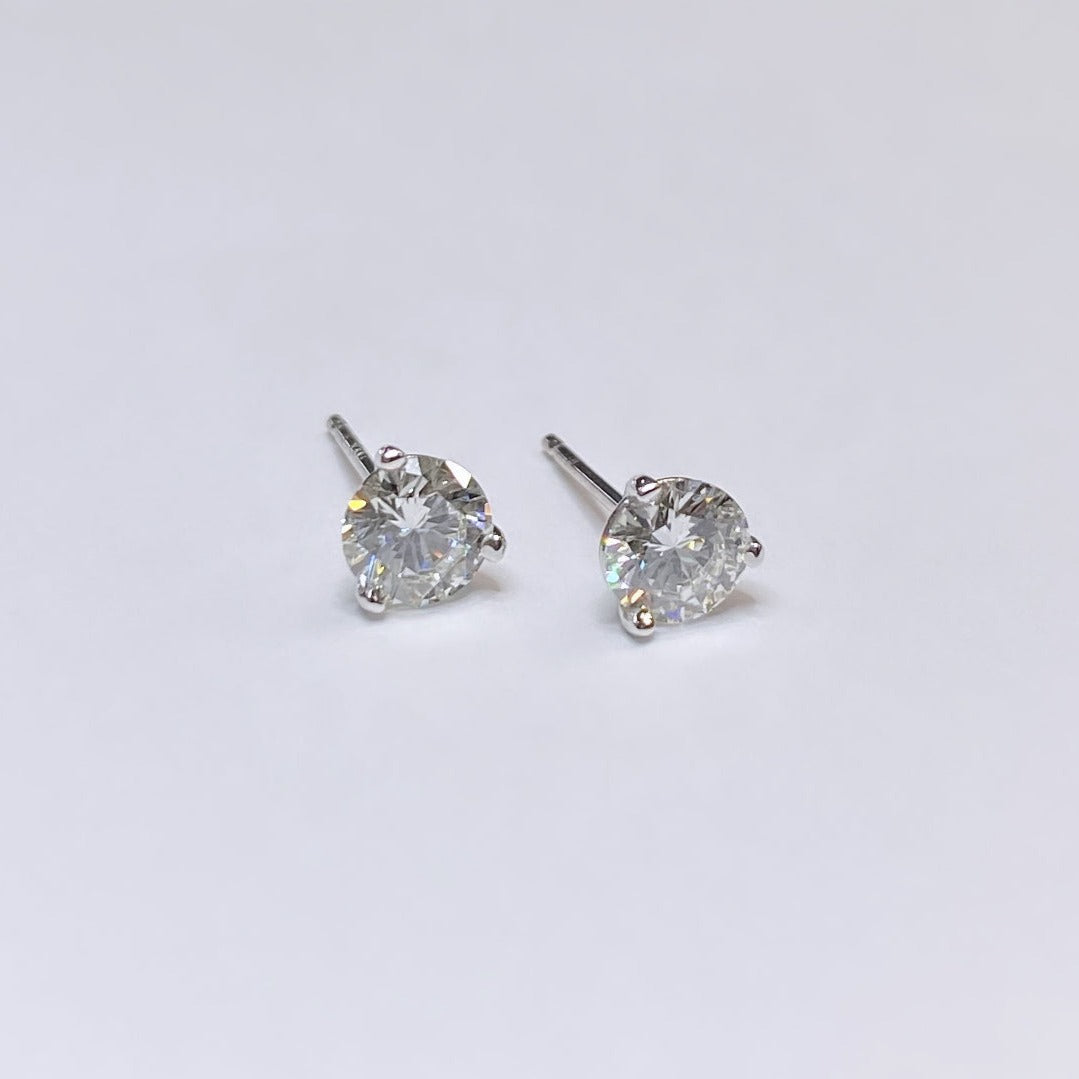 14k Round Brilliand Diamond Stud Earrings 1ctw