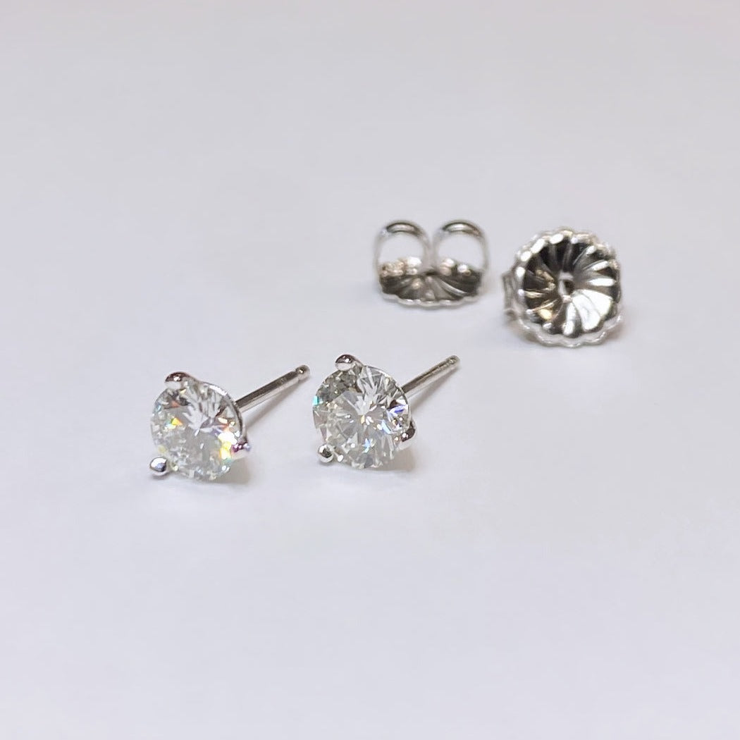 14k Round Brilliand Diamond Stud Earrings 1ctw