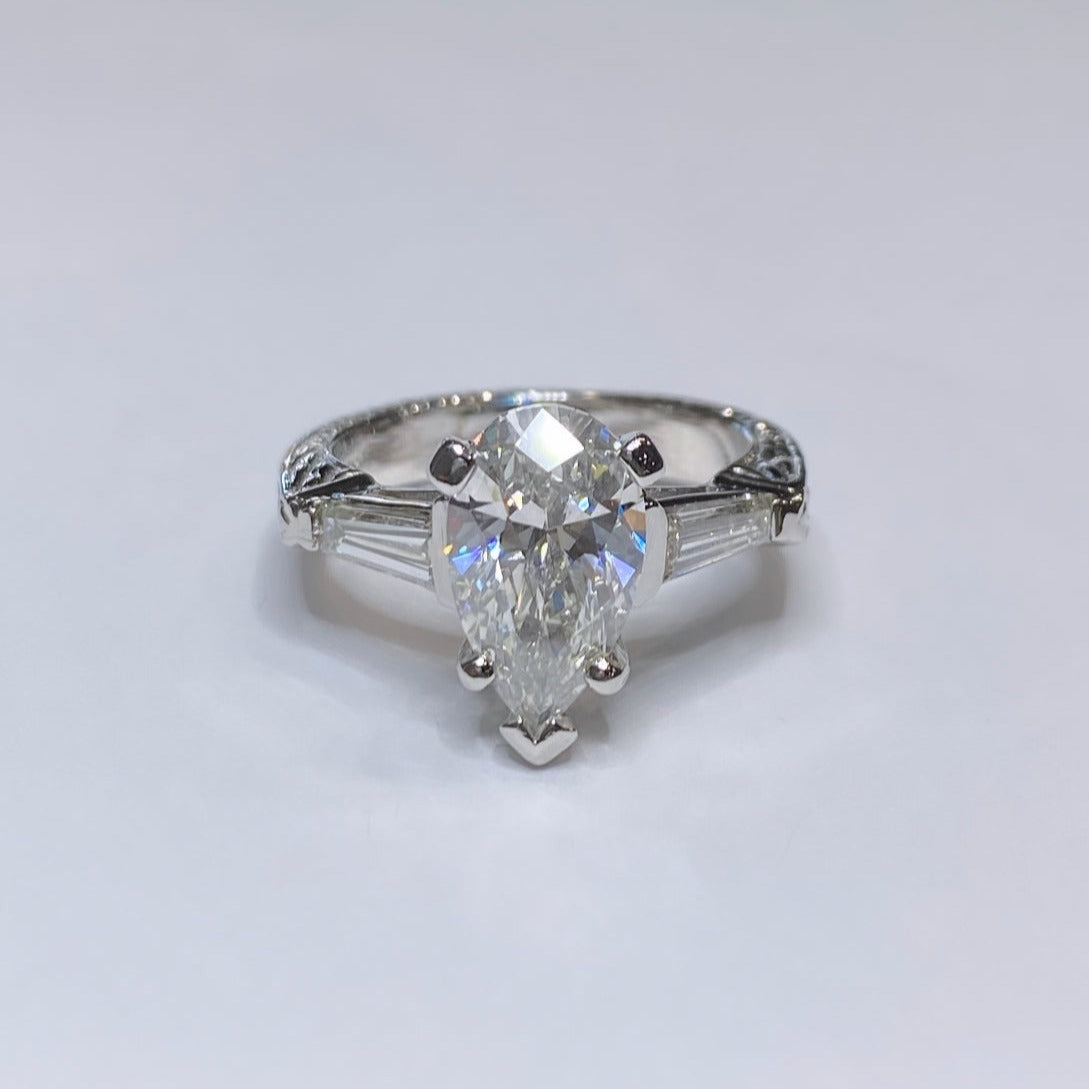 3 1/8ct Pear Shape Diamond Ring 14k