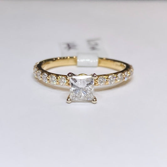 1ctw Princess Cut & Round Diamond Ring