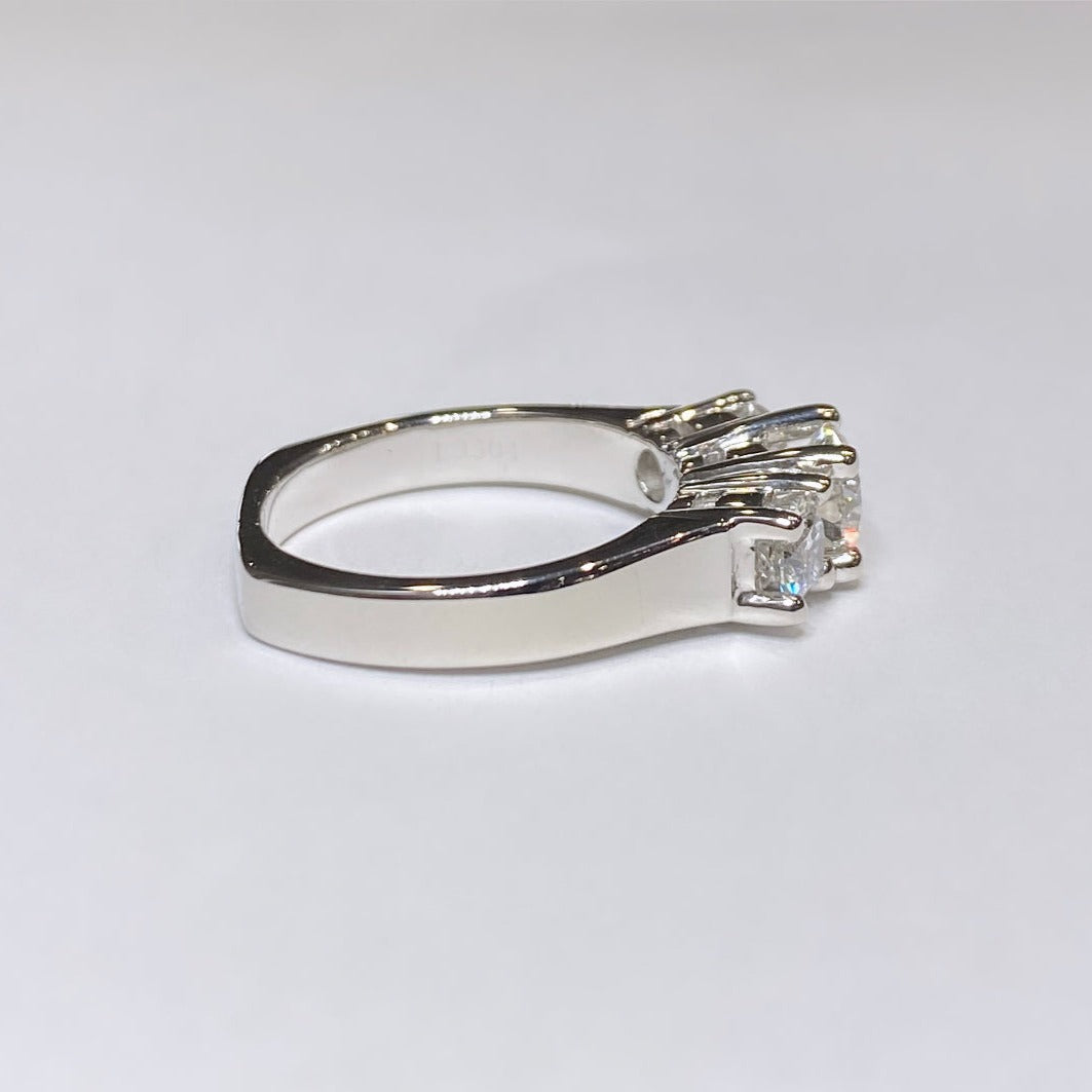 1.10ctw Three Stone Diamond Ring 14k