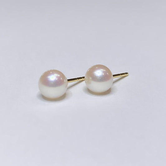 18k Mikimoto Pearl Studded Earrings