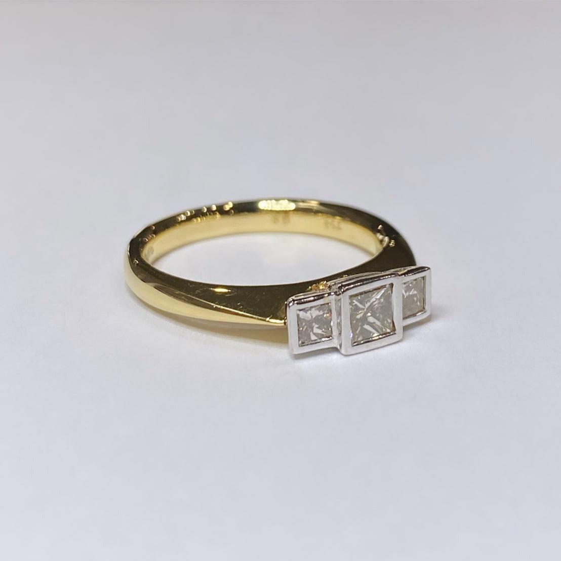 1/2ctw Three Stone Princess Cut Ring 18k