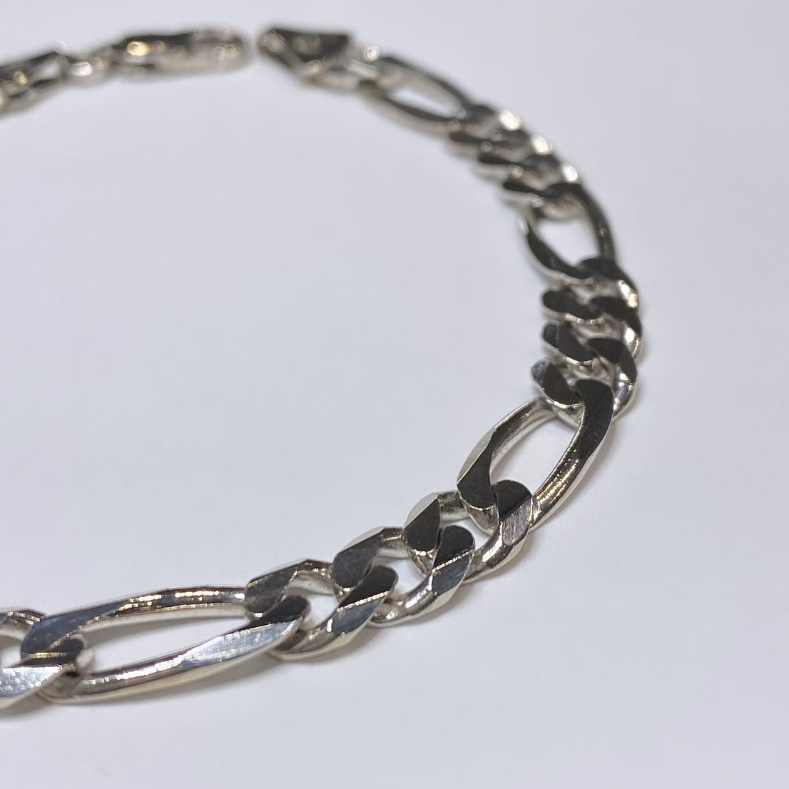 14k Figaro Link Bracelet 6.9MM