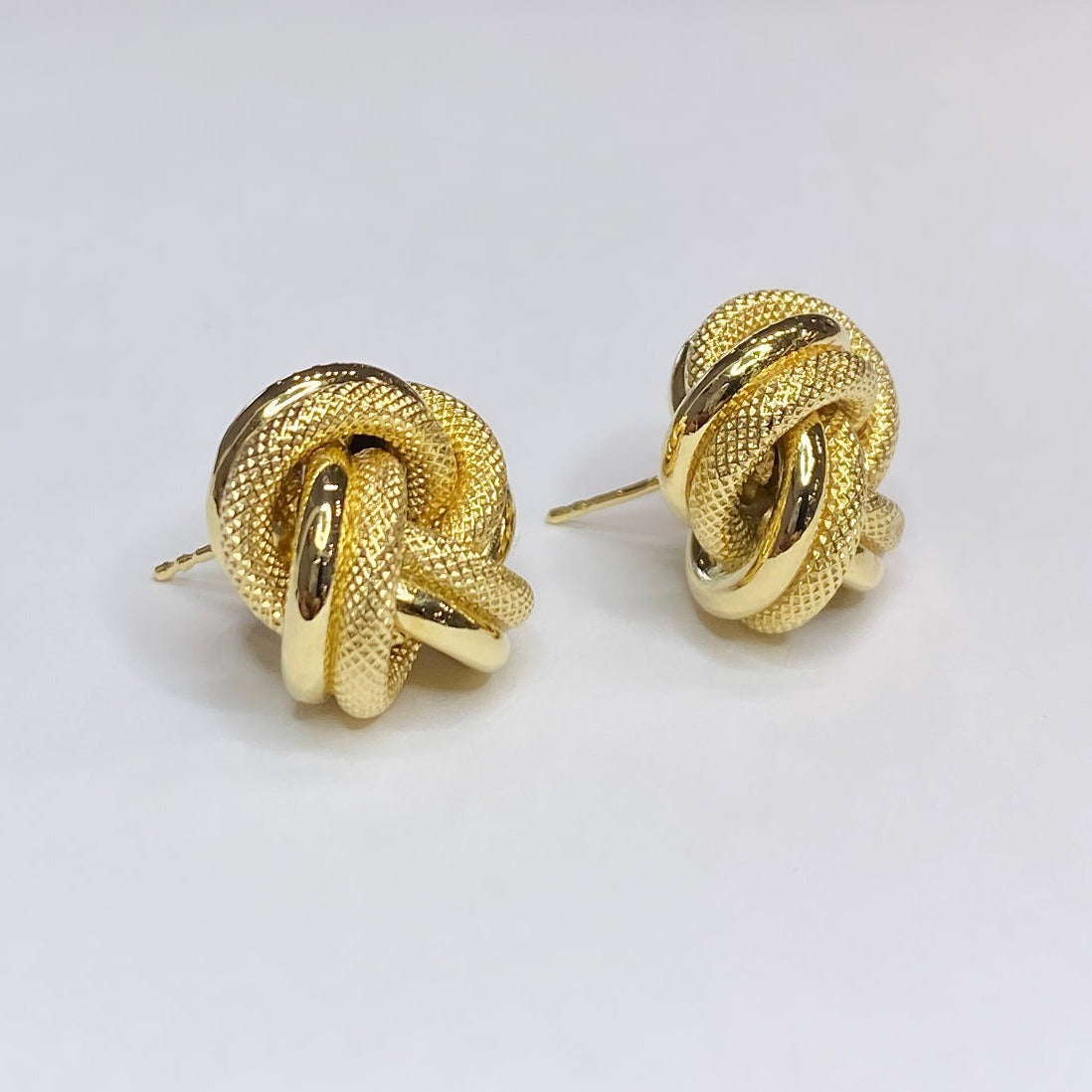 18k Knotted Post Earrings